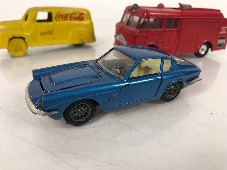 Mebetoys Maserati Mistral-Coupe Car, Dinky Toys Fire Engine And Coca-Cola Vehicle [Photo 2]