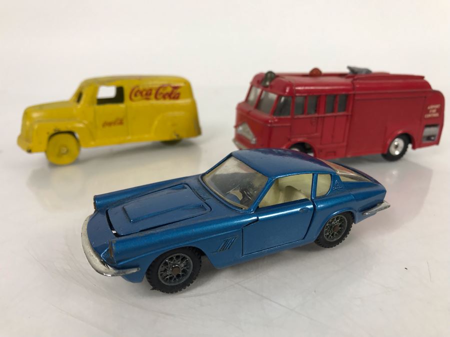 Mebetoys Maserati Mistral-Coupe Car, Dinky Toys Fire Engine And Coca-Cola Vehicle [Photo 1]