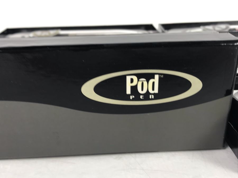 (8) New Elvis Presley Signature Series Limited Edition POD Ballpoint Pens [Photo 9]