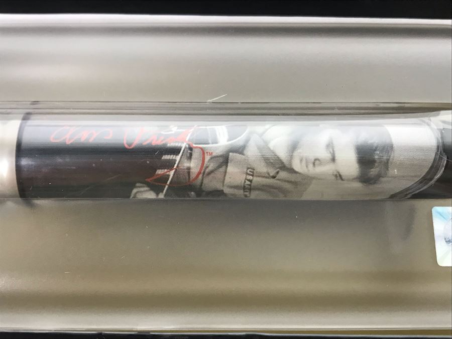 (8) New Elvis Presley Signature Series Limited Edition POD Ballpoint Pens [Photo 8]