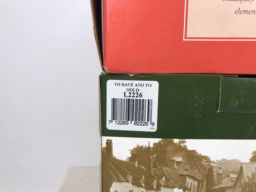 (12) Lilliput Lane Cottage Figurines With Boxes - See Photos For Details [Photo 10]