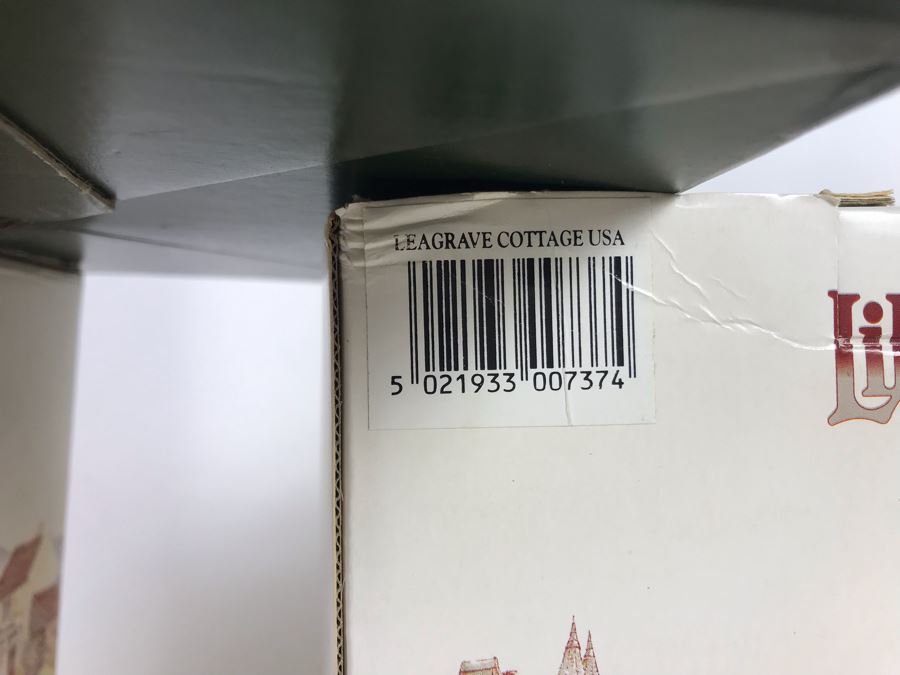 (6) Lilliput Lane Cottage Figurines With Boxes - See Photos For Details [Photo 9]