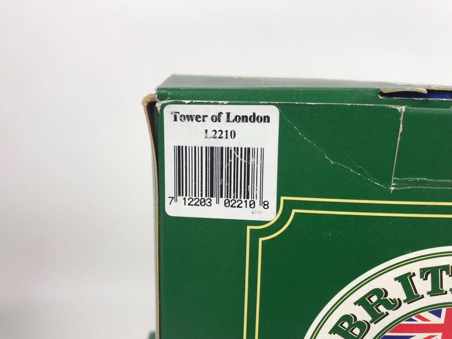 (5) Lilliput Lane Britain's Heritage Figurines With Boxes Tower Of London, Shakespeare's Birthplace, Windsor Castle - See Photos For Details [Photo 6]