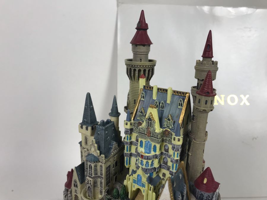 LENOX Falkenstein Castle With Box 1996 10 X 10.5 [Photo 4]