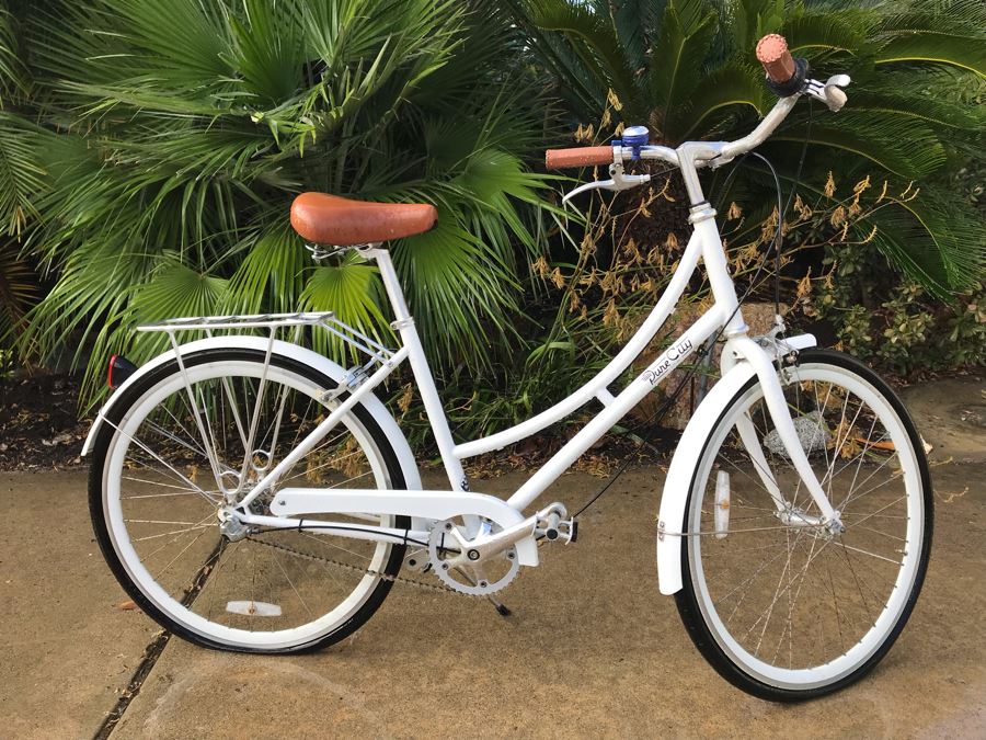 Pure City Cycles 3-Speed Bicycle