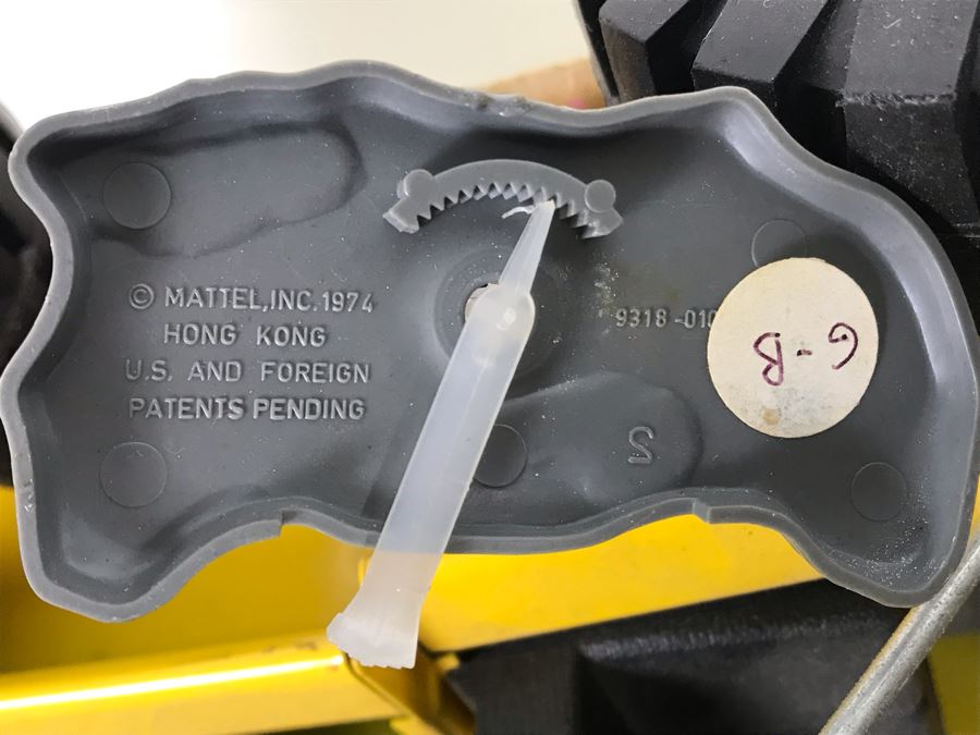 Box Of Various Vintage Toys Including Mattel And Wylint Twister Car [Photo 6]