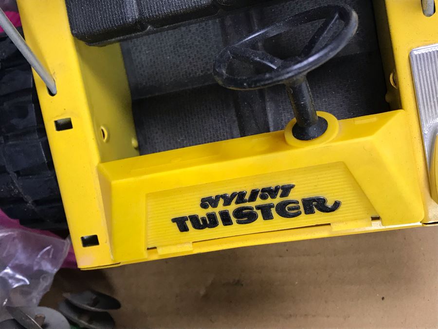 Box Of Various Vintage Toys Including Mattel And Wylint Twister Car [Photo 8]