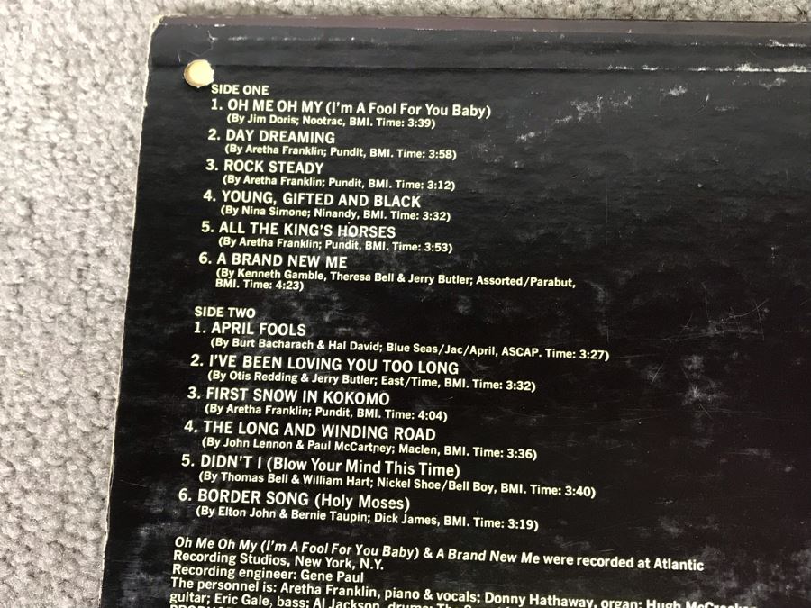 (2) Aretha Franklin Vinyl Records: Demo Record Of Young, Gifted And Black And Hey Now Hey (The Other Side Of The Sky) [Photo 5]