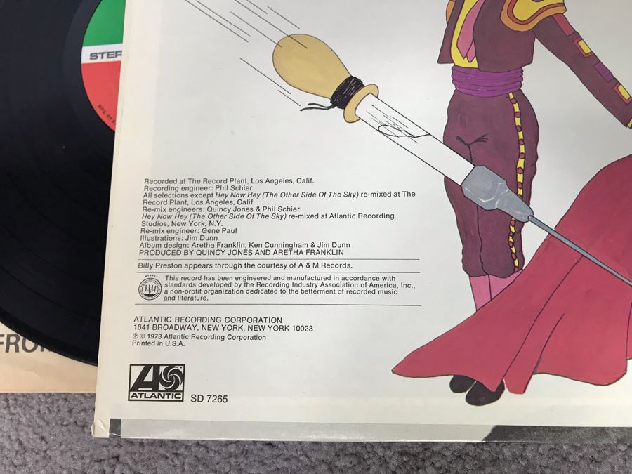 (2) Aretha Franklin Vinyl Records: Demo Record Of Young, Gifted And Black And Hey Now Hey (The Other Side Of The Sky) [Photo 13]