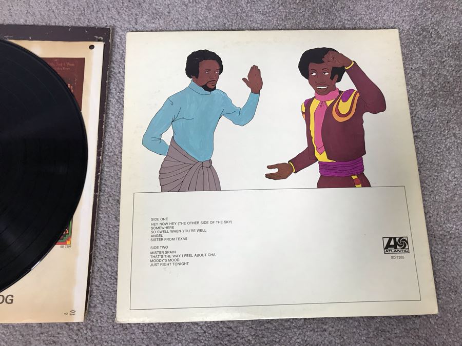 (2) Aretha Franklin Vinyl Records: Demo Record Of Young, Gifted And Black And Hey Now Hey (The Other Side Of The Sky) [Photo 11]