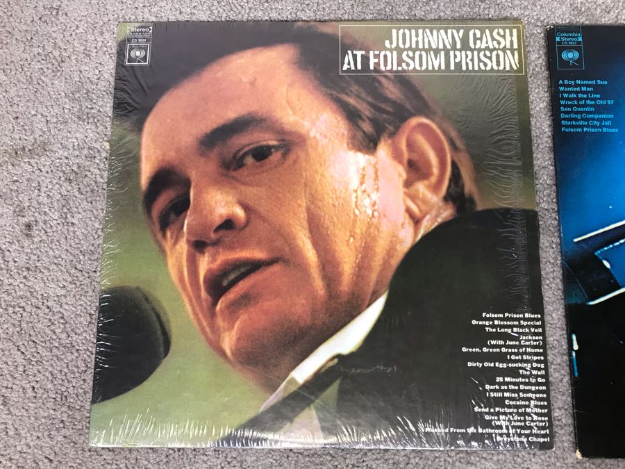 (2) Johnny Cash Vinyl Records: At Folsom Prison And At San Quentin [Photo 2]