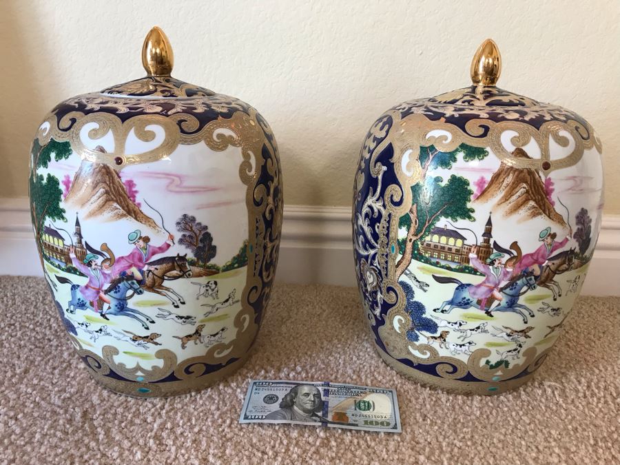 Pair Of Signed Chinese Lidded Jars 14H - FRE [Photo 2]