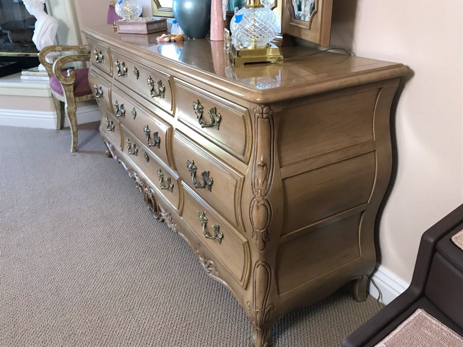 Elegant Century Furniture 9-Drawer Chest Of Drawers With 3-Piece Adjustable Mirror 75W X 19D - FRE [Photo 4]