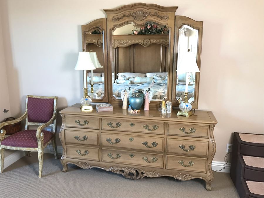 Elegant Century Furniture 9-Drawer Chest Of Drawers With 3-Piece Adjustable Mirror 75W X 19D - FRE [Photo 3]