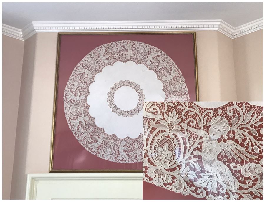 Vintage Framed Lace Round Very Detailed Tablecloth Decorated With Cherubs 50W X 50H - FRE [Photo 2]