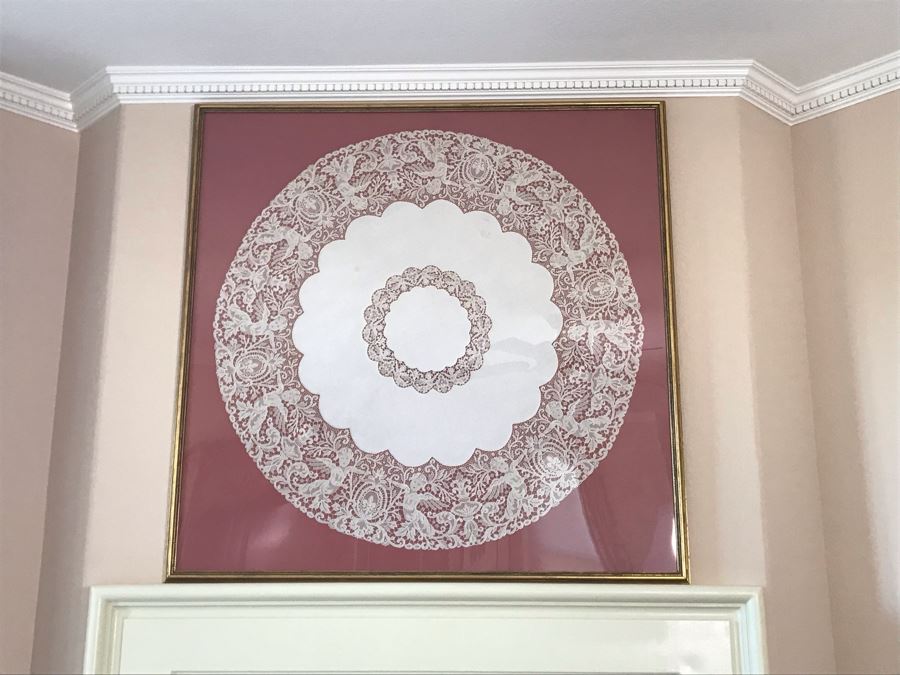 Vintage Framed Lace Round Very Detailed Tablecloth Decorated With Cherubs 50W X 50H - FRE [Photo 1]