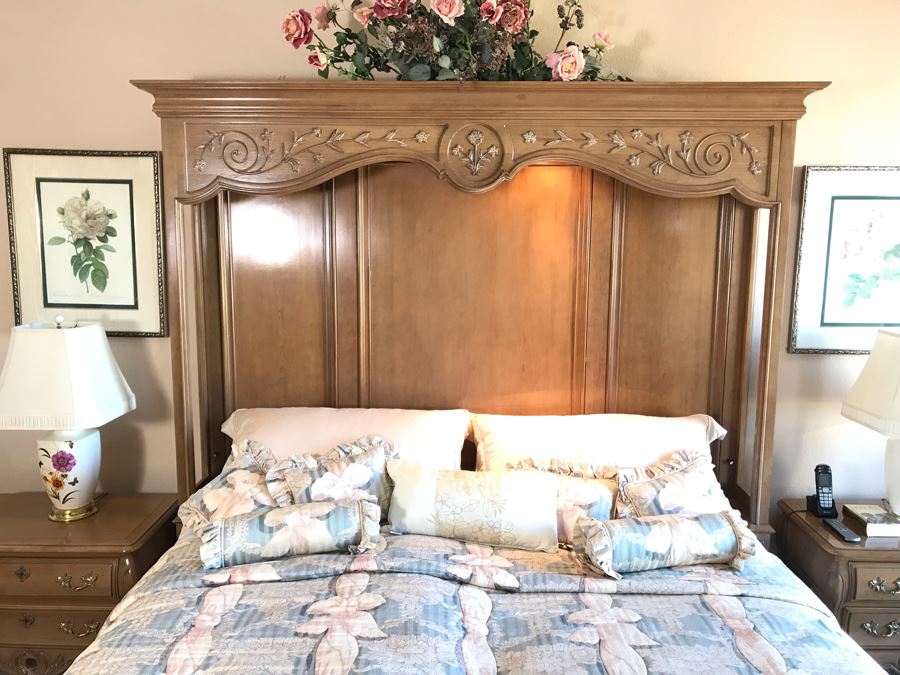 Century Furniture Wooden Headboard With Overhead Lighting (Doesn't Include Mattress Or Frame) - FRE [Photo 1]