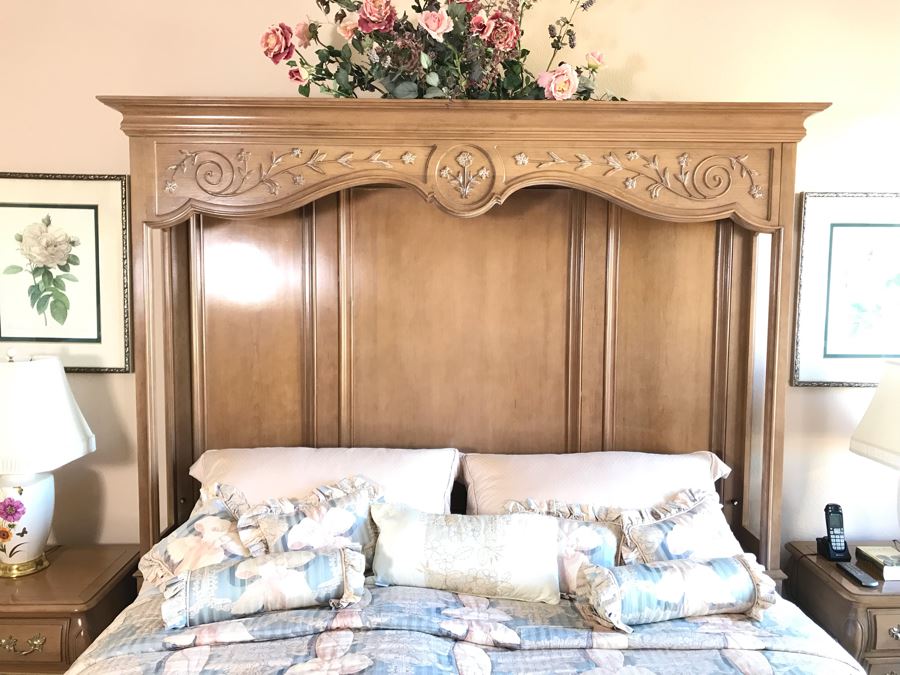 Century Furniture Wooden Headboard With Overhead Lighting (Doesn't Include Mattress Or Frame) - FRE [Photo 7]