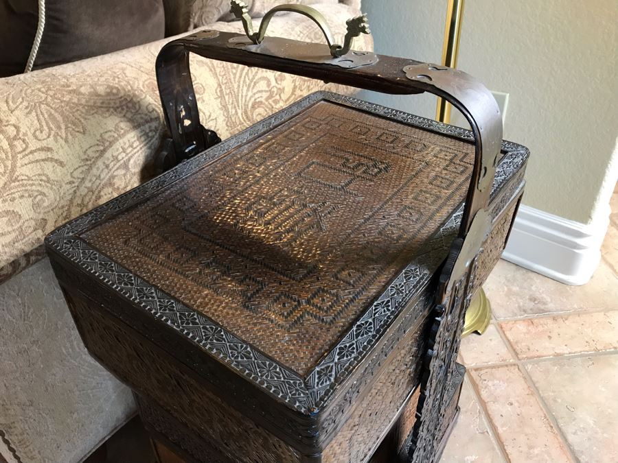 Vintage Chinese 4-Tiered Wicker Wedding Basket 17W X 15D X 28H - FRE [Photo 4]