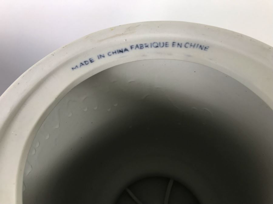 Pair Of Chinese Contemporary Blue And White Stools Pedestals 16H X 9.5W - LJE [Photo 9]