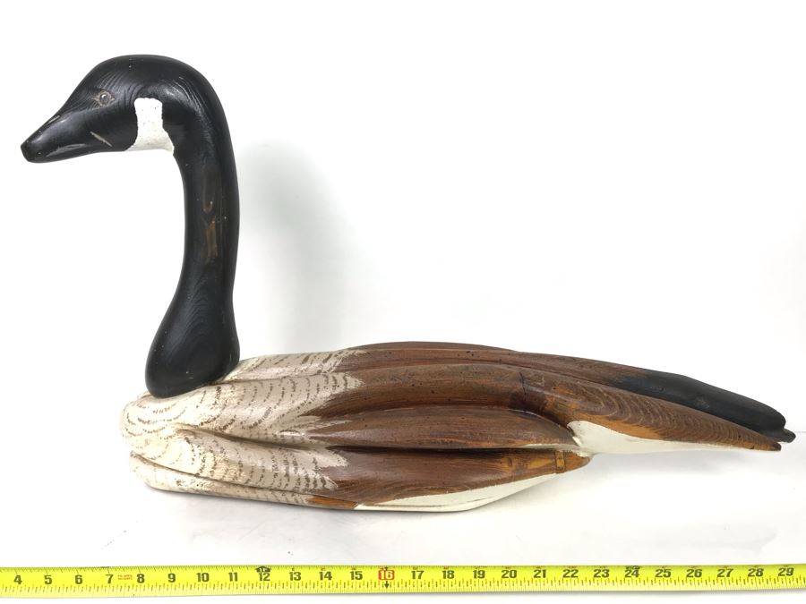 Huge Hand Carved Solid Wood Goose Hand Painted Signed R. Beauchamp Underneath 30L X 17H - LJE [Photo 2]