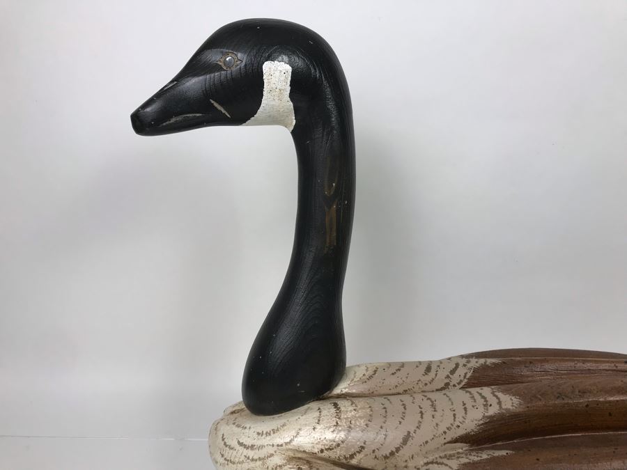 Huge Hand Carved Solid Wood Goose Hand Painted Signed R. Beauchamp Underneath 30L X 17H - LJE [Photo 3]