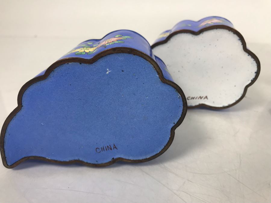 Pair Of Chinese Cloisonne Cups And German Royal Porzellan KPM Echt Cobalt Vase 8H - LJE [Photo 4]