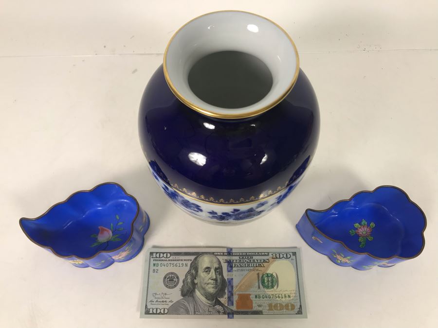 Pair Of Chinese Cloisonne Cups And German Royal Porzellan KPM Echt Cobalt Vase 8H - LJE [Photo 3]