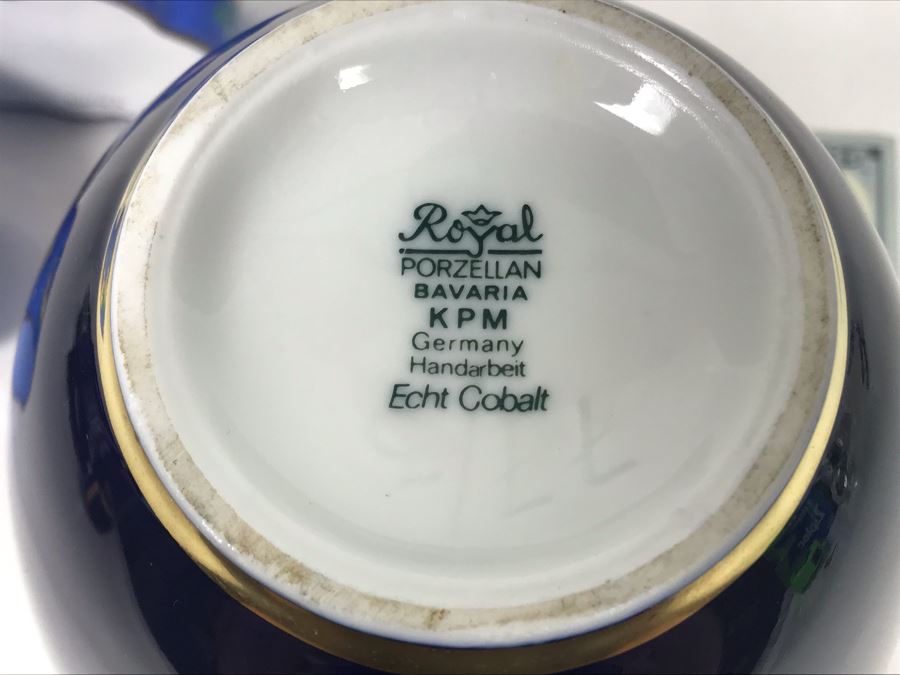 Pair Of Chinese Cloisonne Cups And German Royal Porzellan KPM Echt Cobalt Vase 8H - LJE [Photo 8]