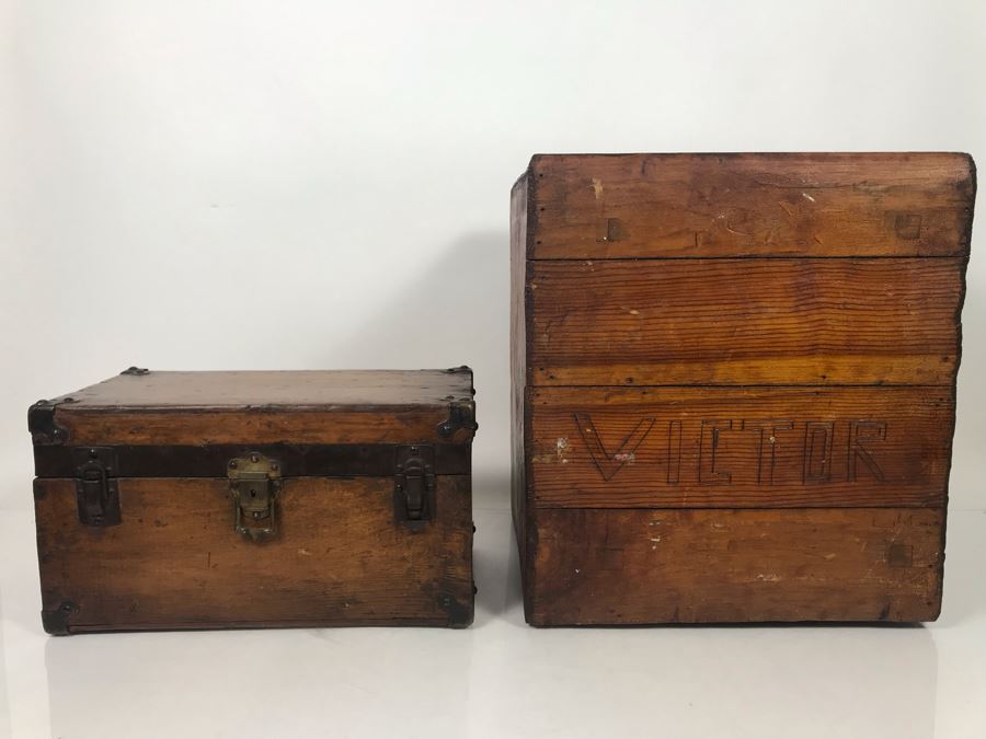 Vinage Wooden Handmade Trunk And Box [Photo 2]