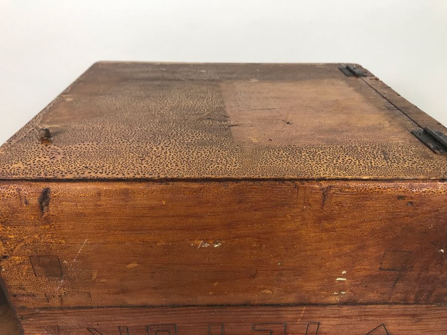 Vinage Wooden Handmade Trunk And Box [Photo 10]