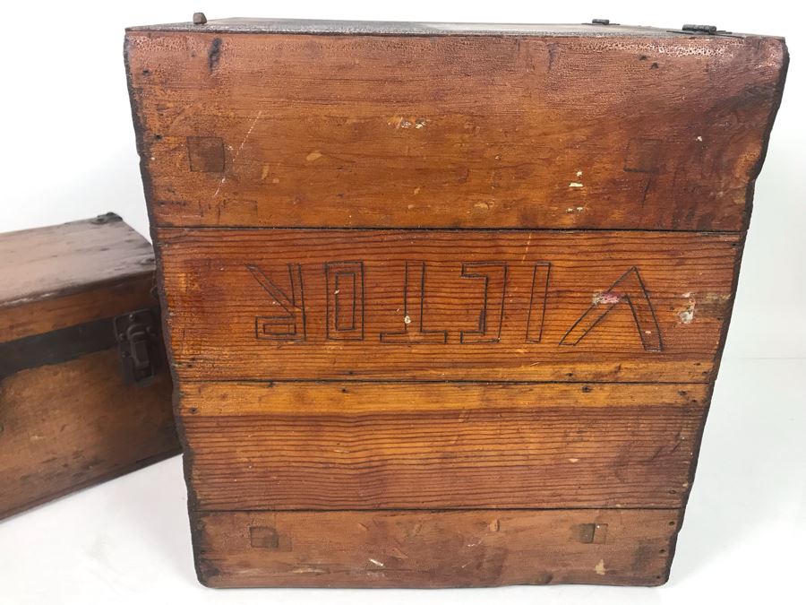 Vinage Wooden Handmade Trunk And Box [Photo 9]