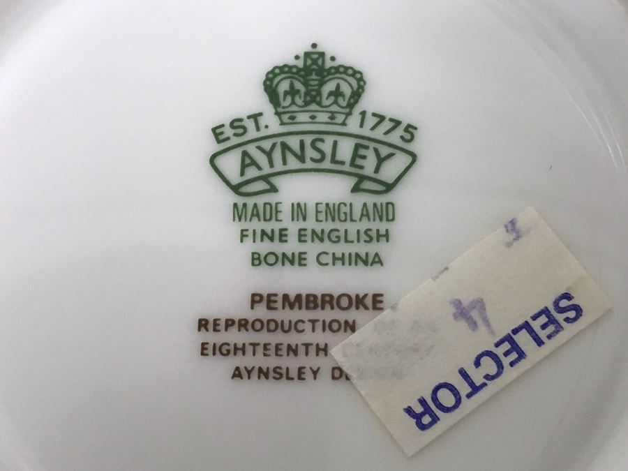 New Set Of Aynsley Gold Rim Fine English Bone China Pembroke Pattern Over 60 Pieces Some With Tags - LJE [Photo 23]