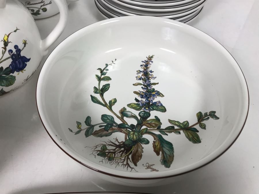 Villeroy & Boch Porcelain Collection Botanica Pattern Over 30 Pieces - LJE [Photo 7]