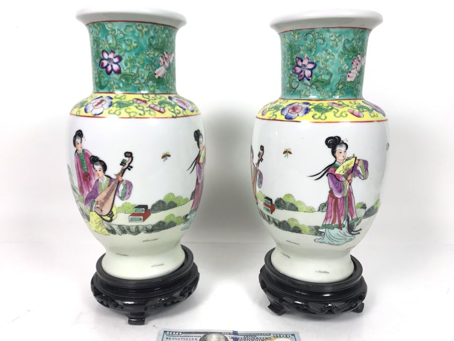 Pair Of A.C.F. Hand Decorated Hong Kong Japanese Porcelain Ware Vases With Wooden Stands 11H - LJE [Photo 4]