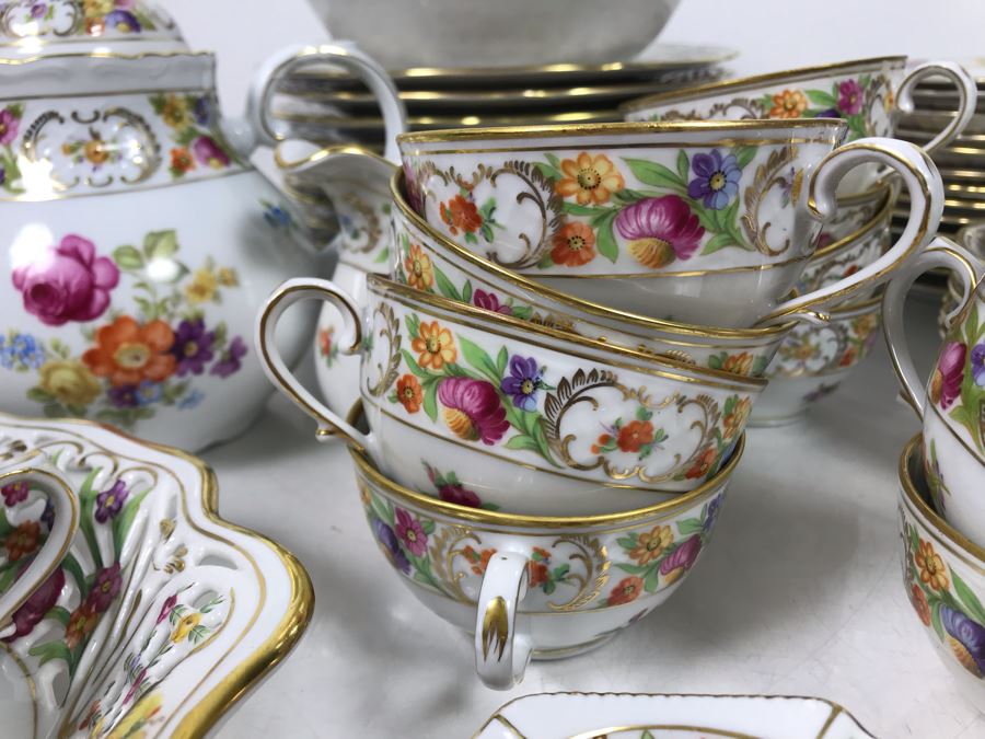 Golden Crown E&R Schumann Germany Empress Dresden Flowers Gold Rim China Set Apx 70 Pieces - LJE [Photo 6]