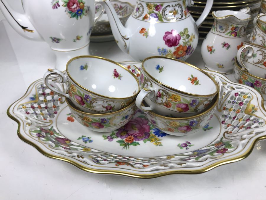 Golden Crown E&R Schumann Germany Empress Dresden Flowers Gold Rim China Set Apx 70 Pieces - LJE [Photo 7]