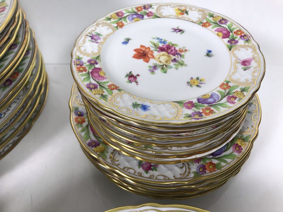 Golden Crown E&R Schumann Germany Empress Dresden Flowers Gold Rim China Set Apx 70 Pieces - LJE [Photo 13]
