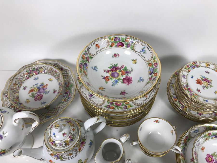 Golden Crown E&R Schumann Germany Empress Dresden Flowers Gold Rim China Set Apx 70 Pieces - LJE [Photo 16]