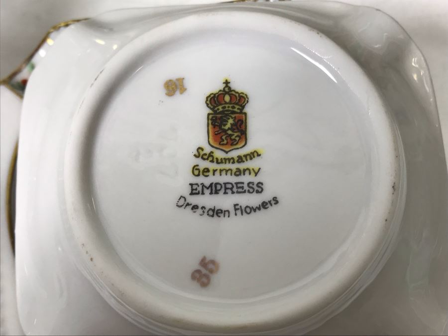 Golden Crown E&R Schumann Germany Empress Dresden Flowers Gold Rim China Set Apx 70 Pieces - LJE [Photo 24]
