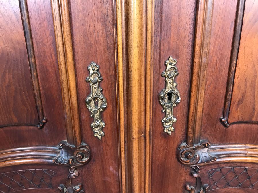 Stunning Hand Carved European Cabinet Armoire With (3) Glass Shelves 52W X 22D X 92H - See Photos For Details - LJE [Photo 8]