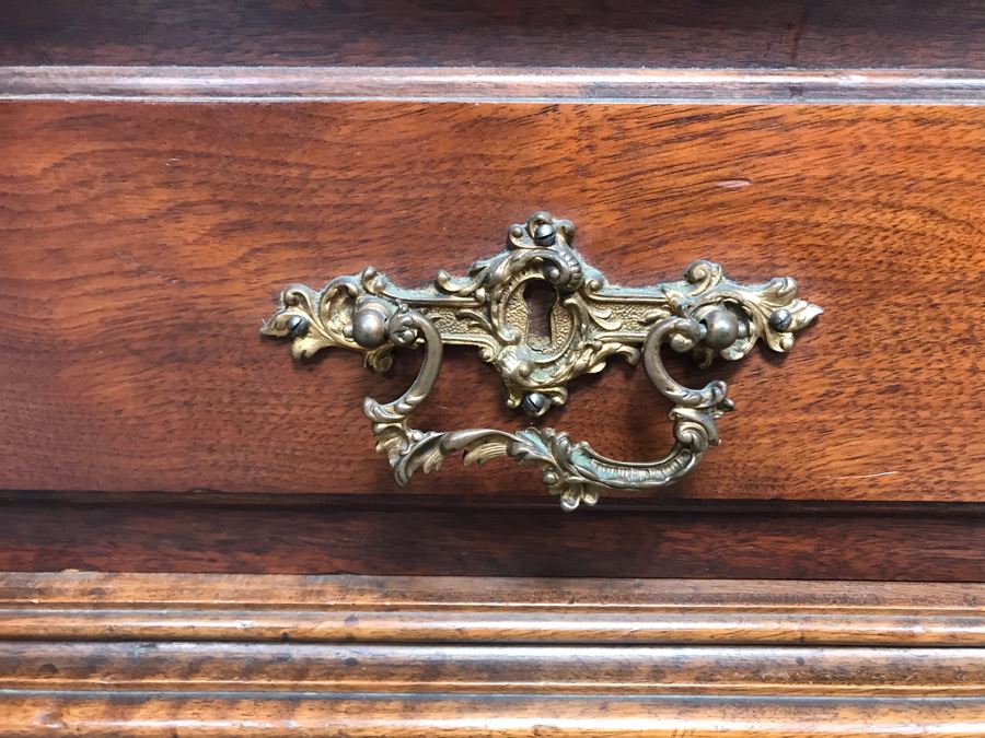 Stunning Hand Carved European Cabinet Armoire With (3) Glass Shelves ...