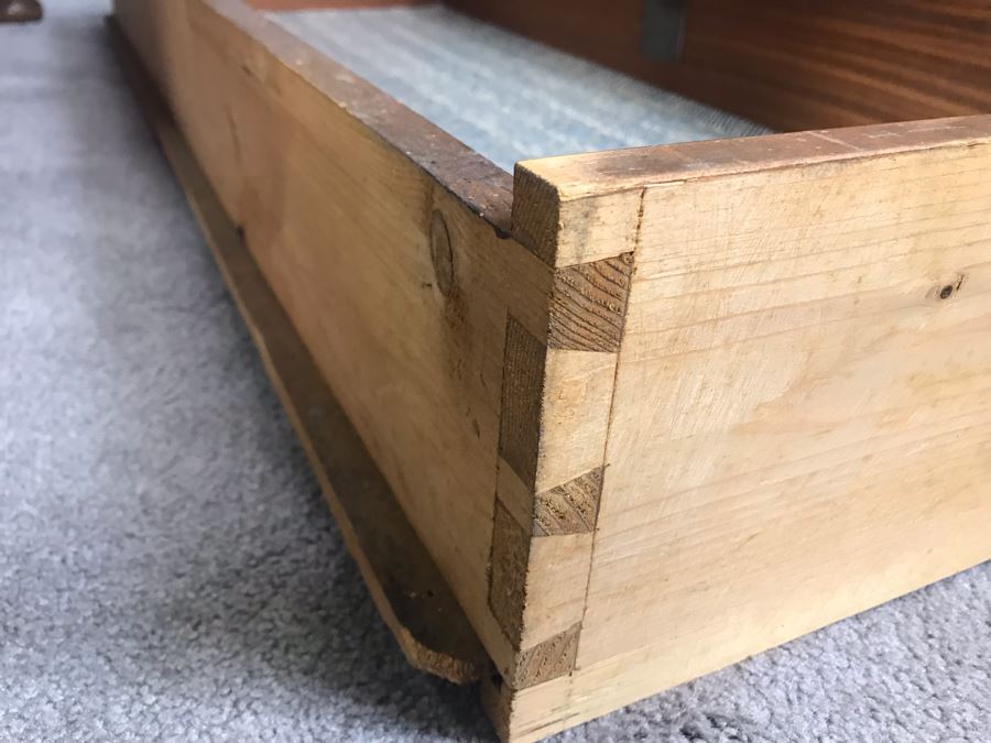 Stunning Hand Carved European Cabinet Armoire With (4) Wooden Shelves 50W X 21D X 84H - See Photos For Details - LJE [Photo 19]