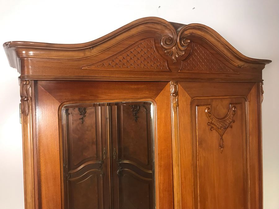 Stunning Hand Carved European Cabinet Armoire With (4) Wooden Shelves 50W X 21D X 84H - See Photos For Details - LJE [Photo 8]