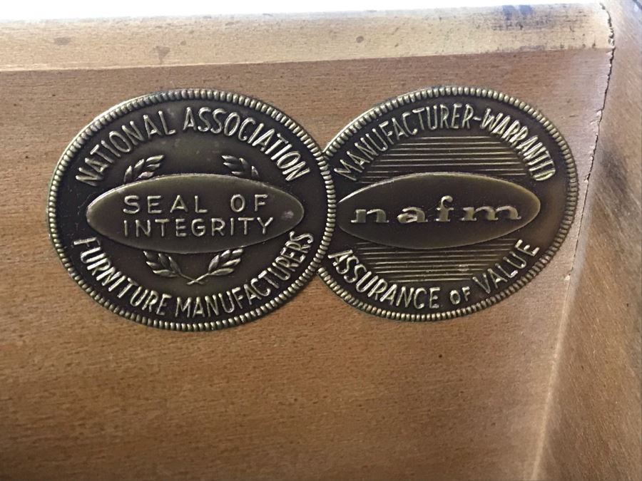 Vintage Dixon-Powdermaker Chest Of Drawers 2-Drawer Dresser Serpentine Commode Cabinet - LJE [Photo 12]