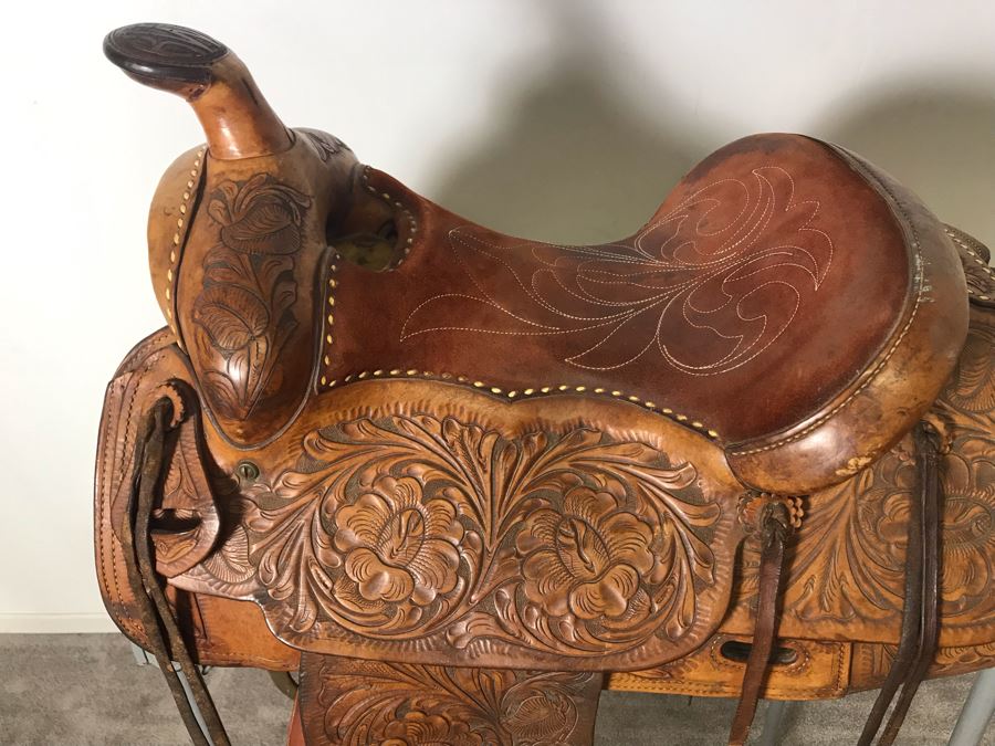Vintage William N Porter Phoenix, Arizona Tooled Leather Western Riding Horse Saddle With Metal Display Stand - World's Finest Made Saddles - Retails $4,000 - La Jolla Estate (LJE) [Photo 6]