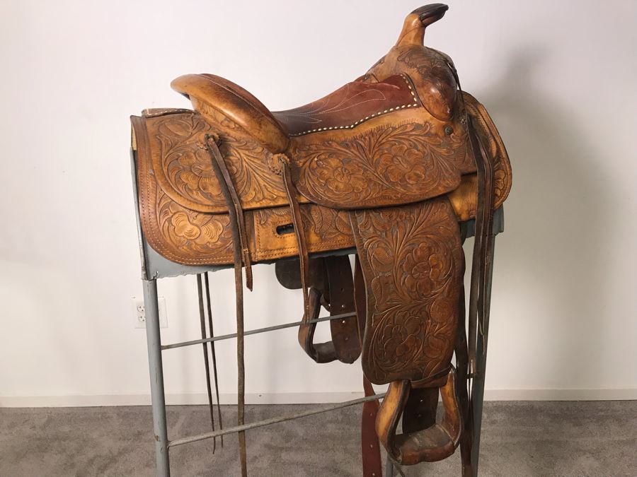 Vintage William N Porter Phoenix, Arizona Tooled Leather Western Riding Horse Saddle With Metal Display Stand - World's Finest Made Saddles - Retails $4,000 - La Jolla Estate (LJE) [Photo 16]