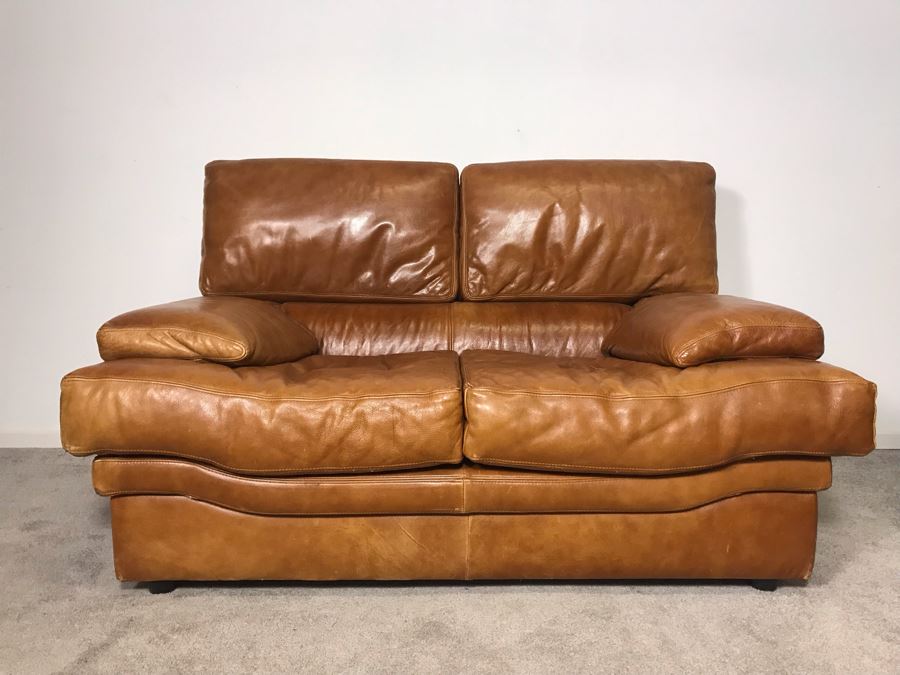 Vintage Classy Italian Leather Loveseat By Chateau D'ax Spa Milan 57W X 40D X 34H - LJE [Photo 7]