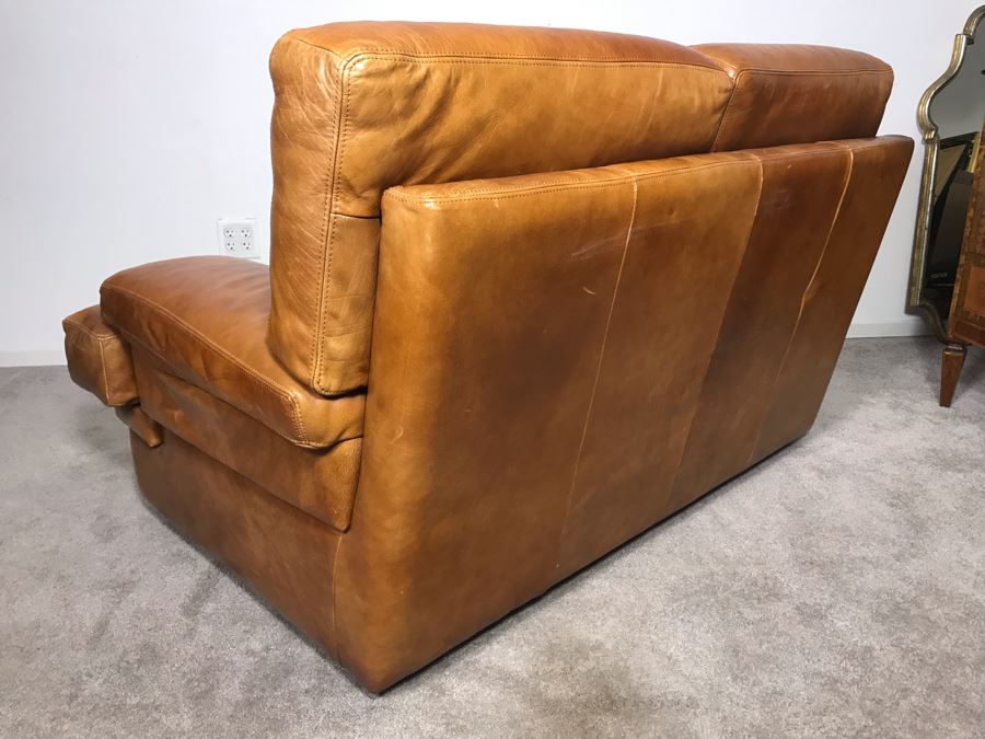 Vintage Classy Italian Leather Loveseat By Chateau D'ax Spa Milan 57W X 40D X 34H - LJE [Photo 12]