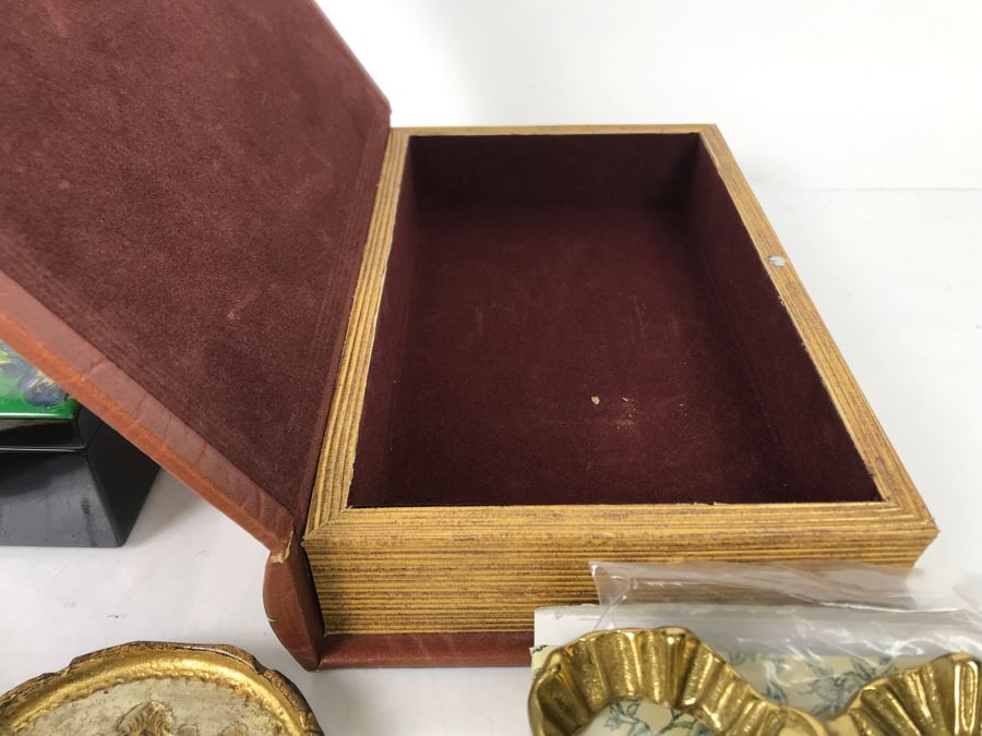 JUST ADDED - Faux Book Safe, Brass Wall Bow Wall Hangers, Vietnamese Box Homage To Van Gogh And Florence Italy Box And Drink Coasters - FRE [Photo 6]